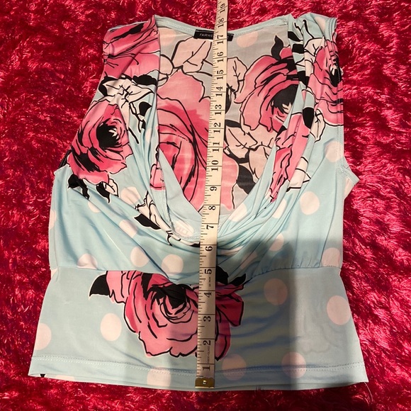 Floral Dotted Print Slinky Cowl Neck Sleeveless Top - Picture 12 of 14